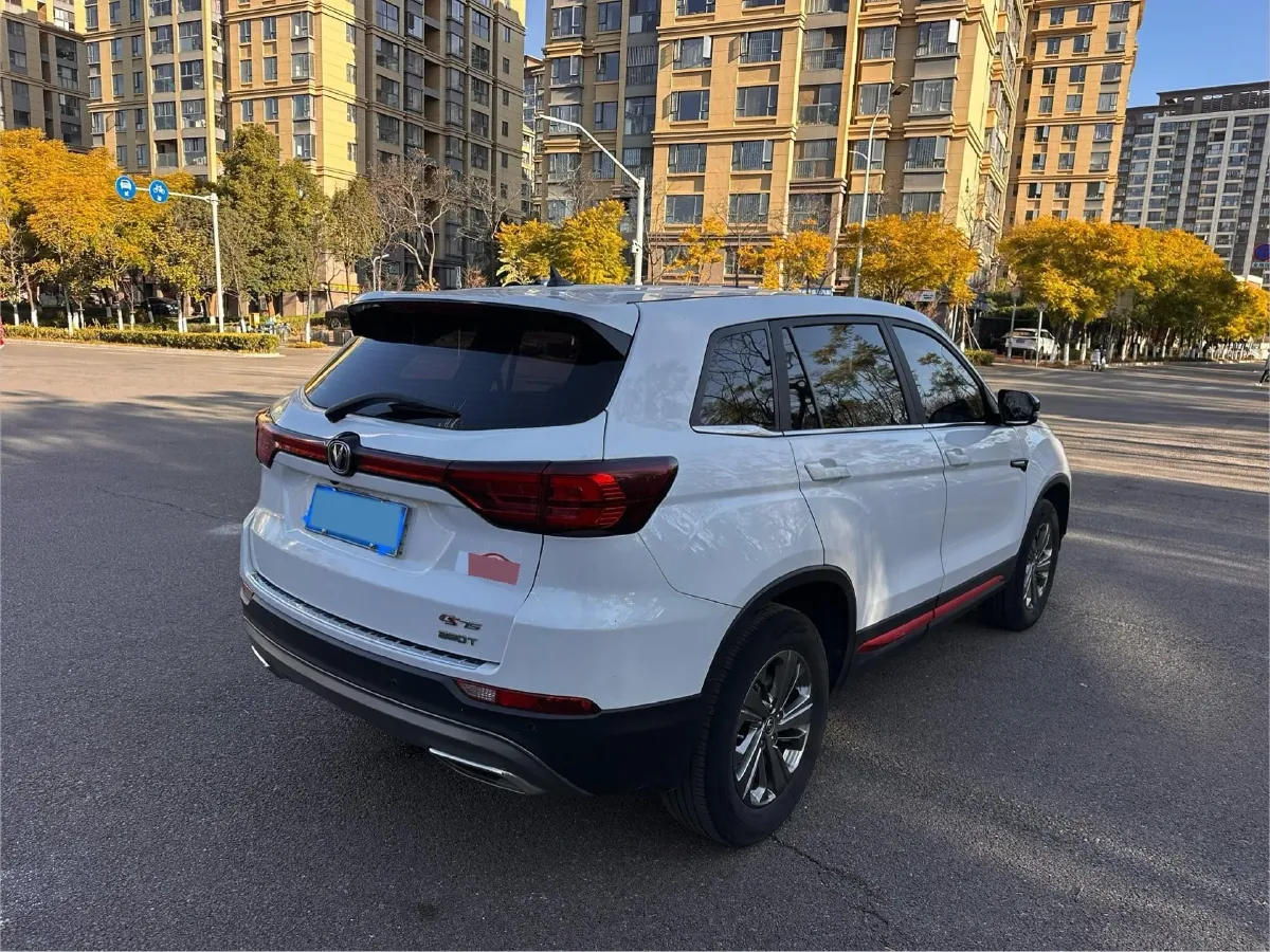 2020 ChangAn CS75 1.5T 178HP L4 6MT,autocango,china used car exporter,china ev exporter,chinese used car exporter,chinese used ev exporter