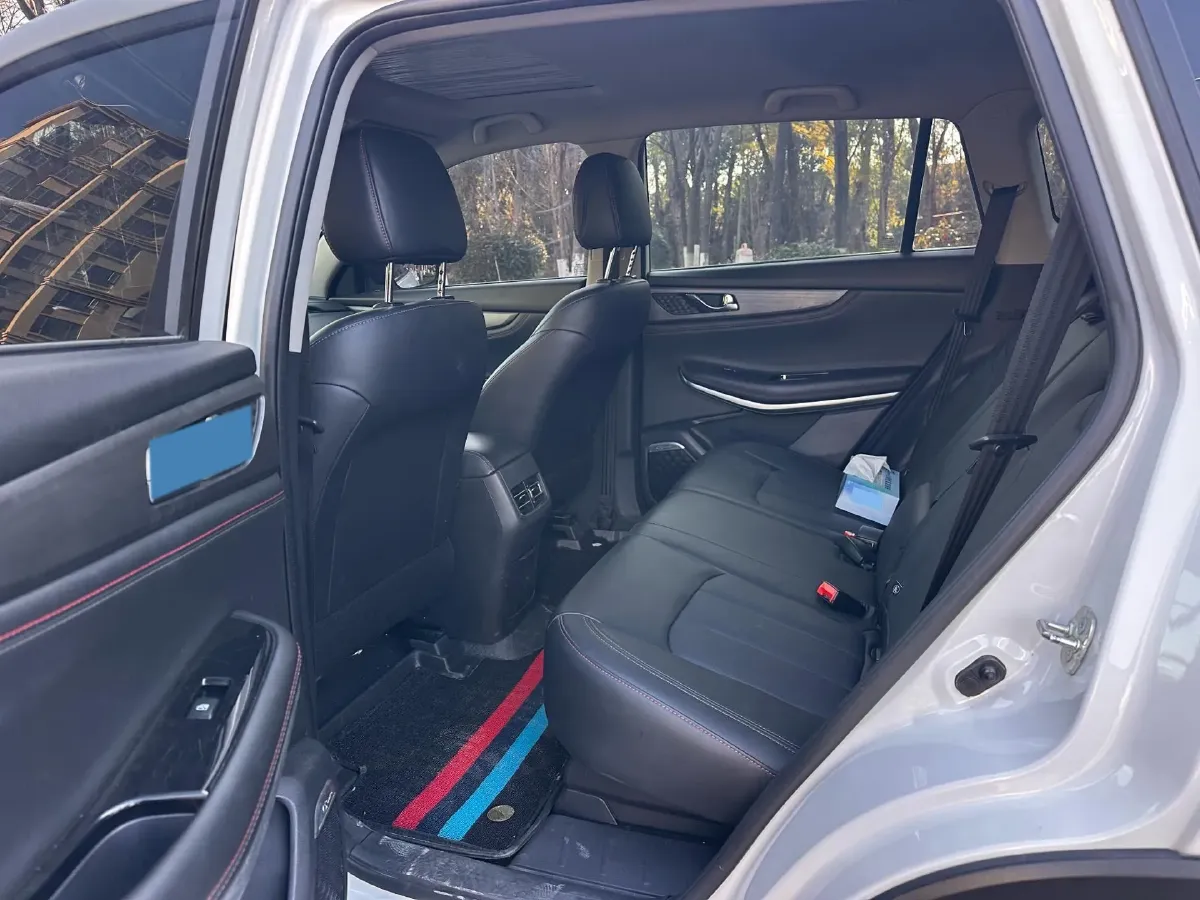 2020 ChangAn CS75 1.5T 178HP L4 6MT,autocango,china used car exporter,china ev exporter,chinese used car exporter,chinese used ev exporter