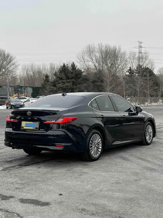 2024 Toyota Camry 2.0L 152HP L4 E-CVT Hybrid,autocango,china used car exporter,china ev exporter,chinese used car exporter,chinese used ev exporter