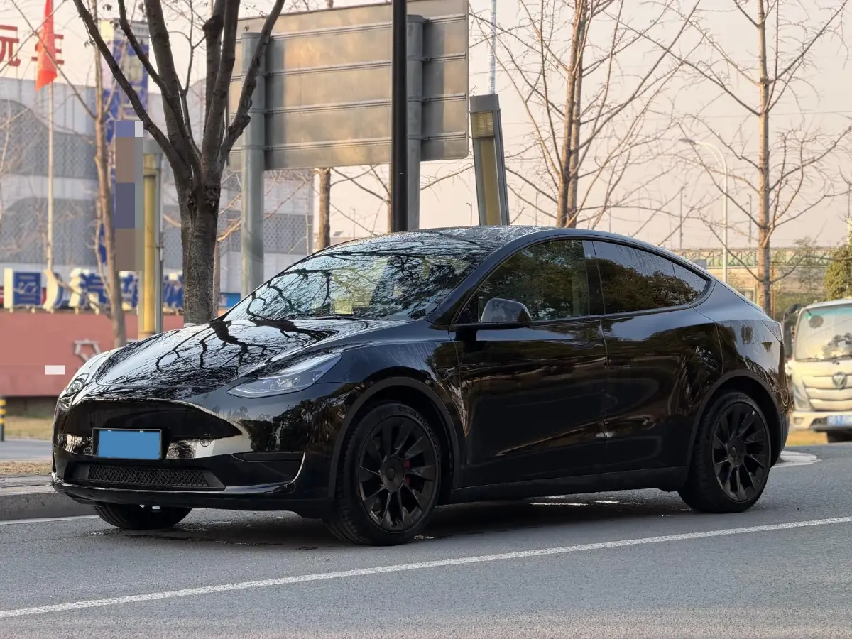 2022 Tesla Model Y BEV 60KWH