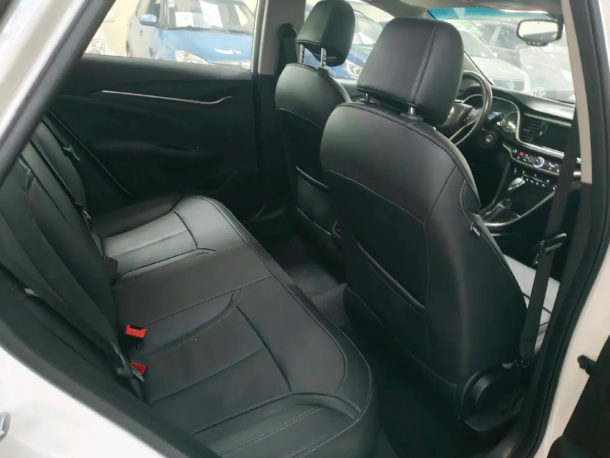 2019 Buick GL6 1.3T 163HP L3 6AT,autocango,china used car exporter,china ev exporter,chinese used car exporter,chinese used ev exporter