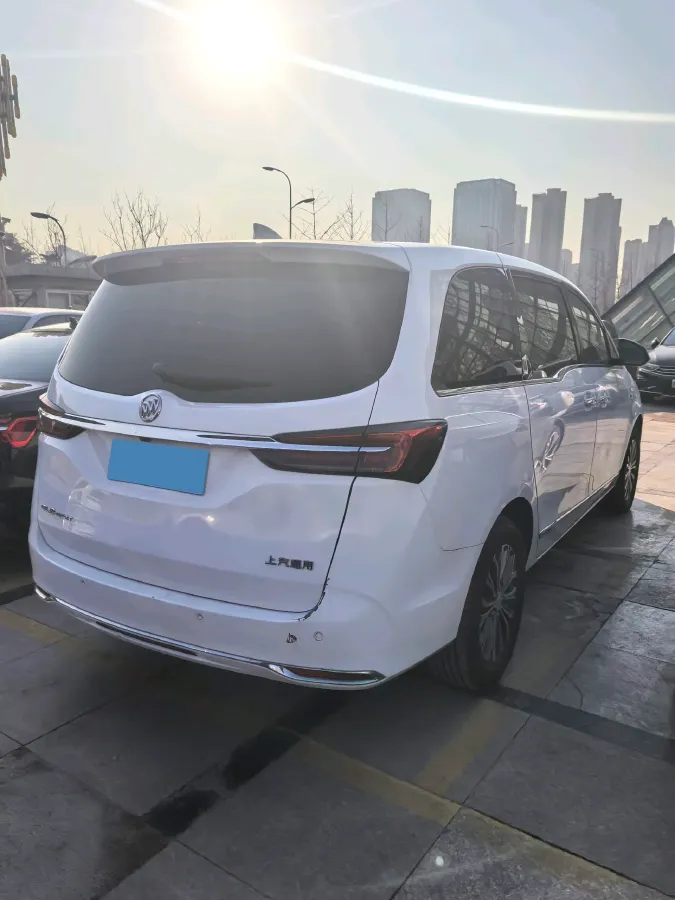 2020 Buick GL8 2.0T 237HP L4 9AT,autocango,china used car exporter,china ev exporter,chinese used car exporter,chinese used ev exporter