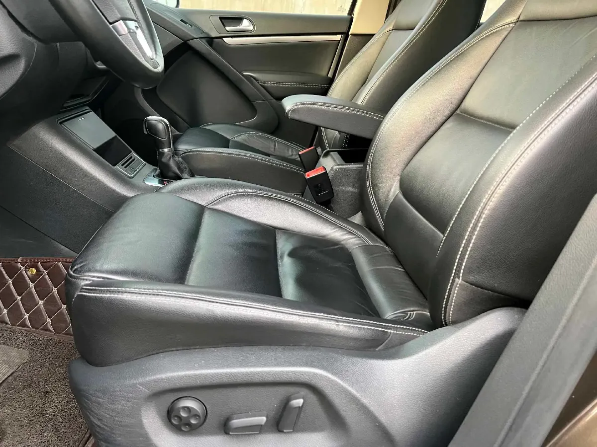 2016 Buick Larcosse 1.5T 170HP L4 7DCT,autocango,china used car exporter,china ev exporter,chinese used car exporter,chinese used ev exporter