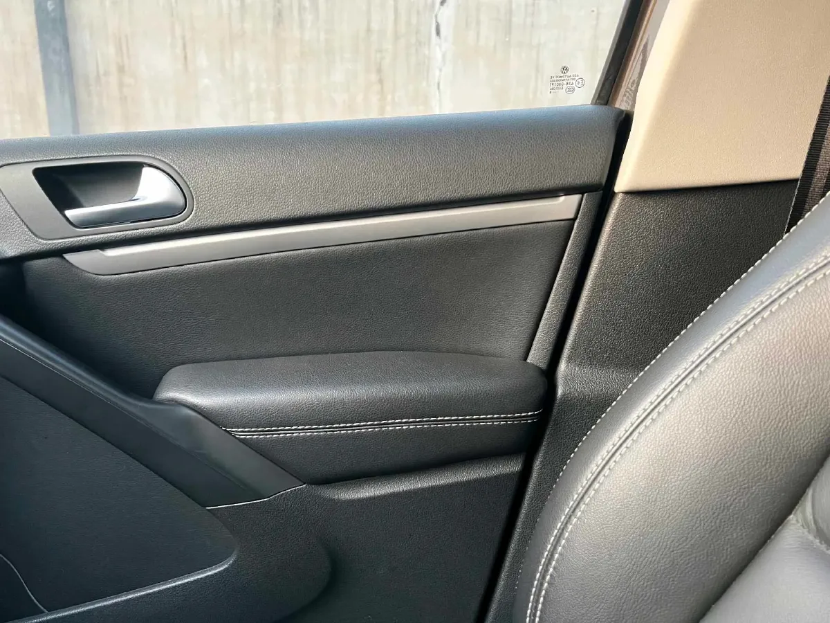 2016 Buick Larcosse 1.5T 170HP L4 7DCT,autocango,china used car exporter,china ev exporter,chinese used car exporter,chinese used ev exporter