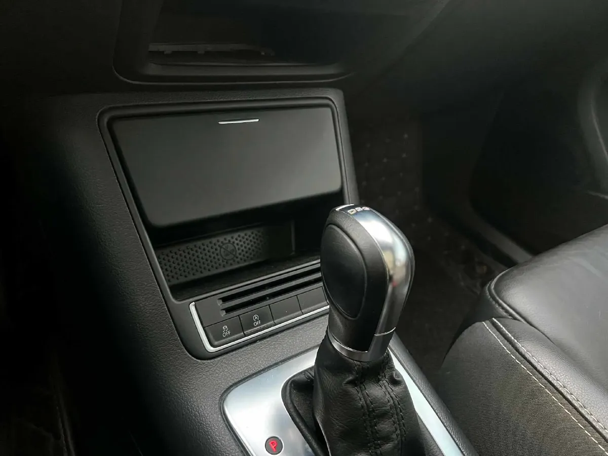 2016 Buick Larcosse 1.5T 170HP L4 7DCT,autocango,china used car exporter,china ev exporter,chinese used car exporter,chinese used ev exporter