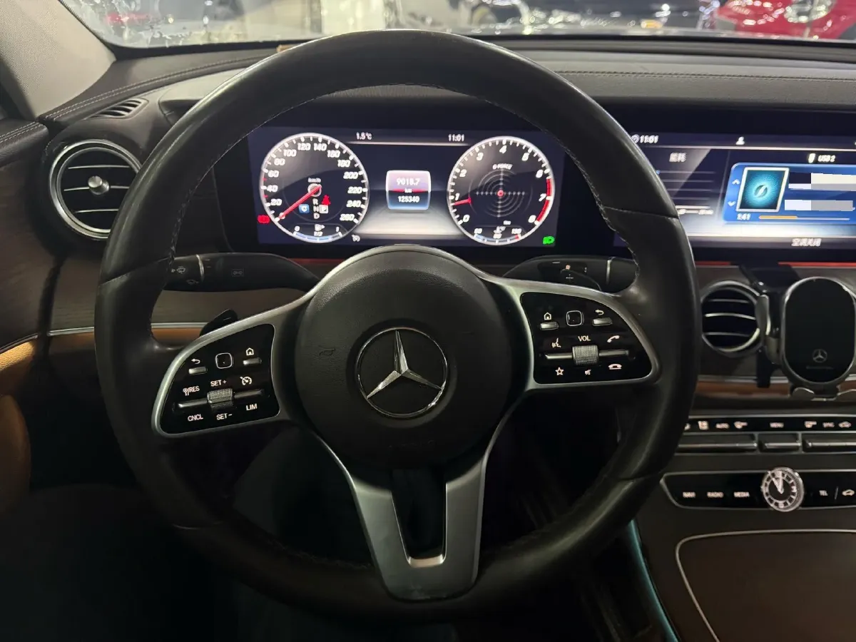 2020 Mercedes-Benz E Class 2.0T 258HP L4 9AT,autocango,china used car exporter,china ev exporter,chinese used car exporter,chinese used ev exporter