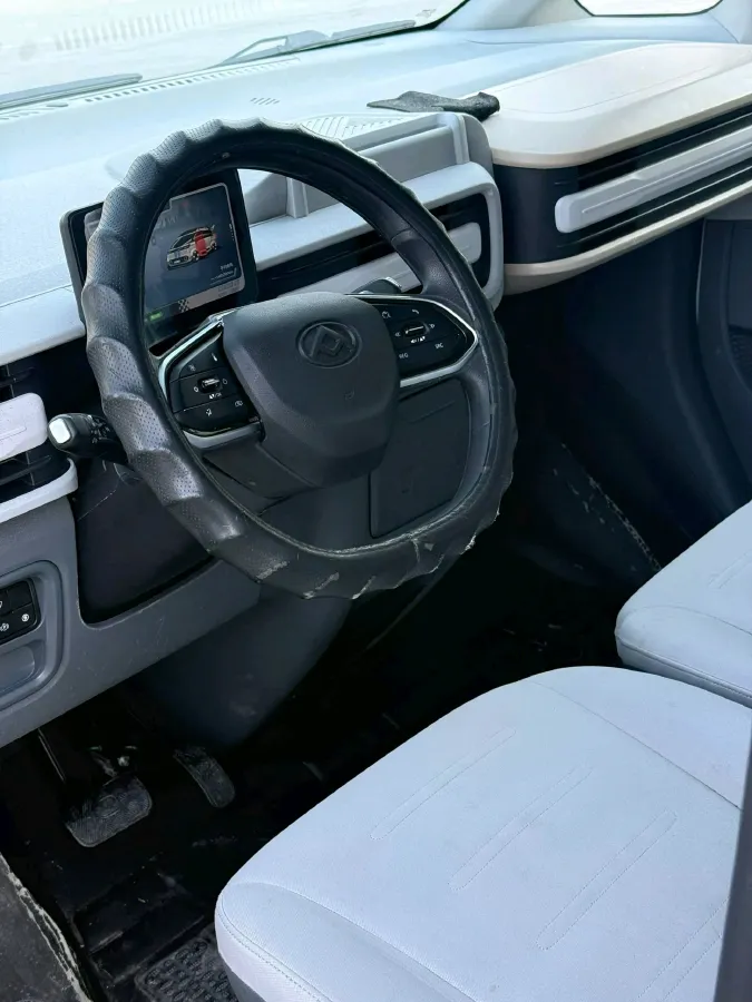 2025 MAXUS XinTu V70 2.0T 150HP L4 9AT,autocango,china used car exporter,china ev exporter,chinese used car exporter,chinese used ev exporter