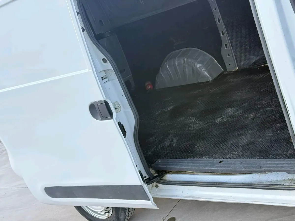 2025 MAXUS XinTu V70 2.0T 150HP L4 9AT,autocango,china used car exporter,china ev exporter,chinese used car exporter,chinese used ev exporter