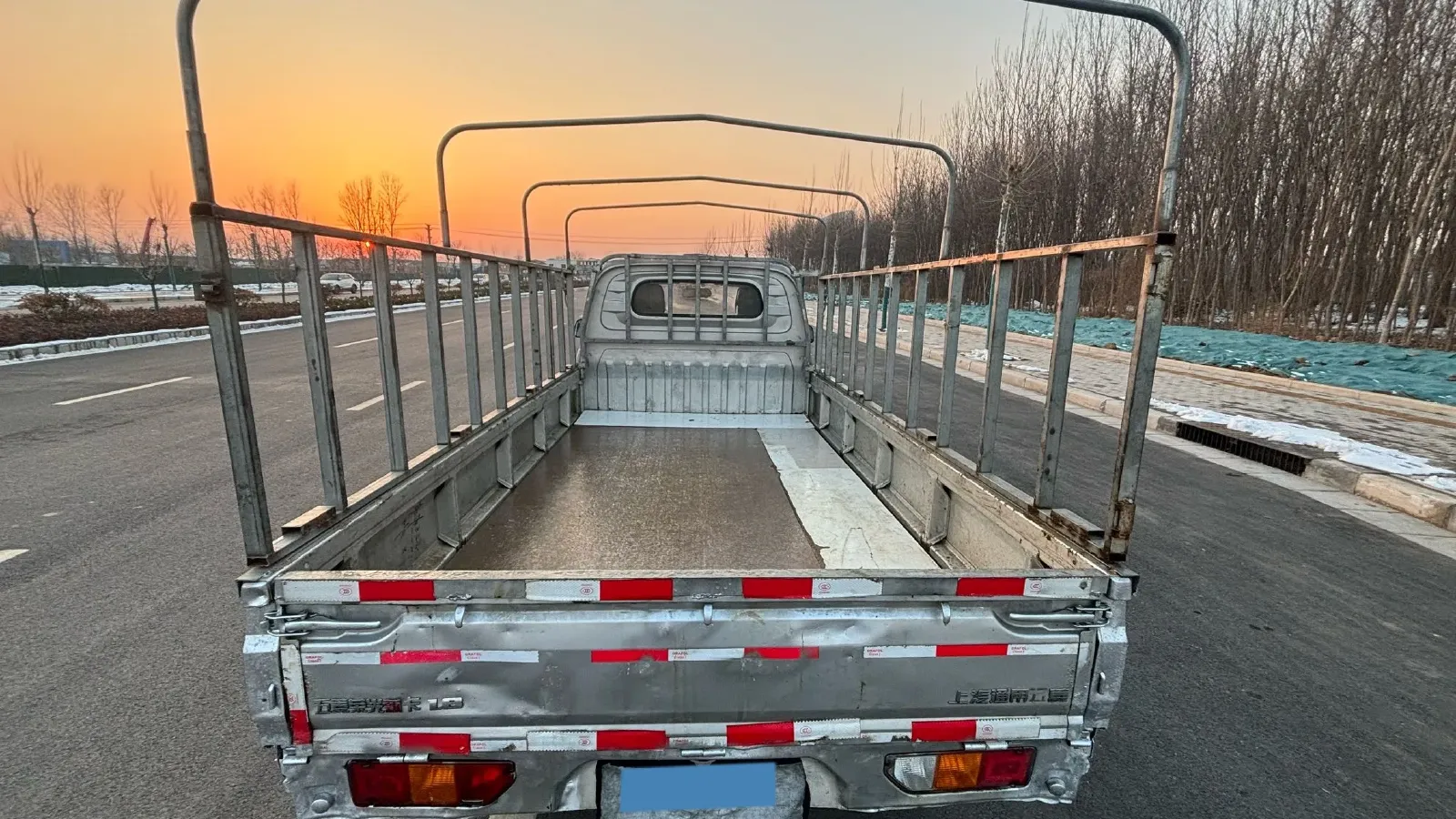 2021 WuLing RongGuang New Truck 1.8L 125HP L4 5MT,autocango,china used car exporter,china ev exporter,chinese used car exporter,chinese used ev exporter