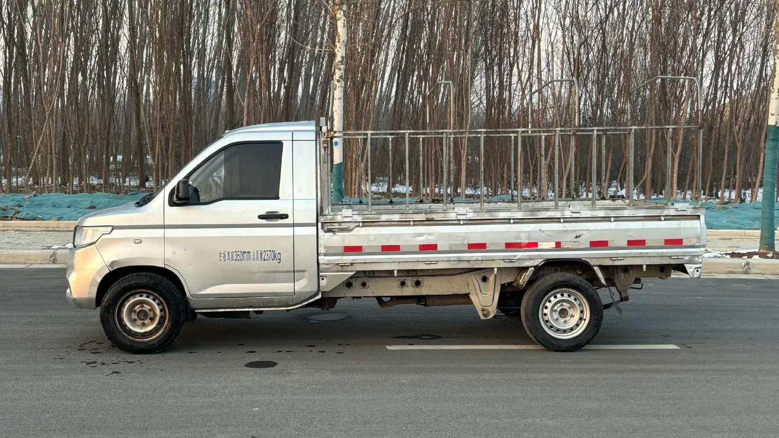 2021 WuLing RongGuang New Truck 1.8L 125HP L4 5MT,autocango,china used car exporter,china ev exporter,chinese used car exporter,chinese used ev exporter