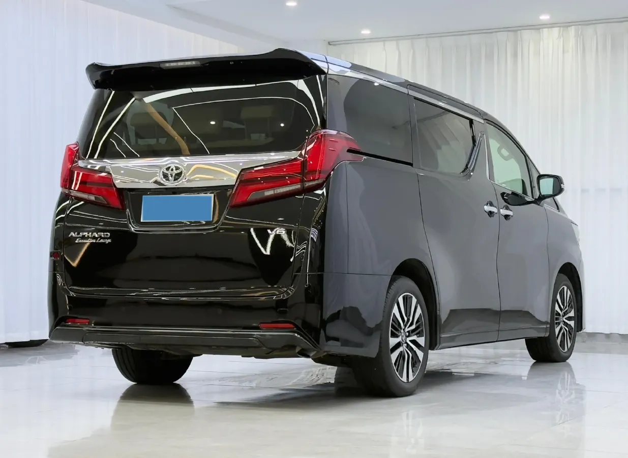 2018 Toyota Alphard 3.5L 301HP V6 8AT,autocango,china used car exporter,china ev exporter,chinese used car exporter,chinese used ev exporter