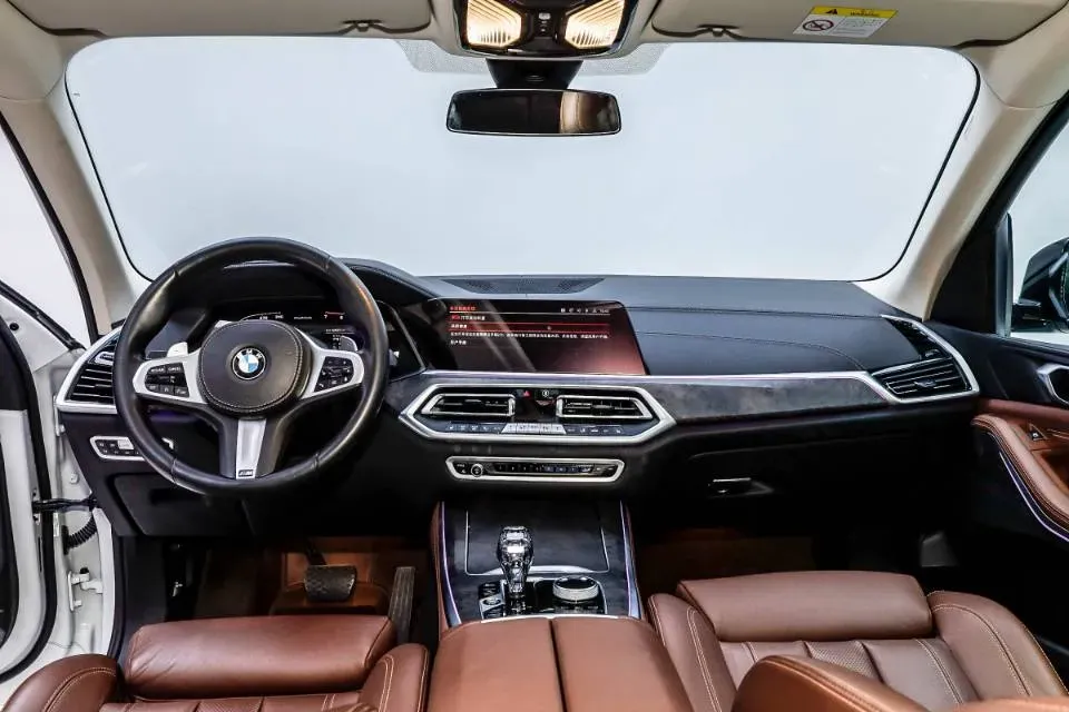 2021 BMW X5 2.0T 265HP L4 8AT,autocango,china used car exporter,china ev exporter,chinese used car exporter,chinese used ev exporter