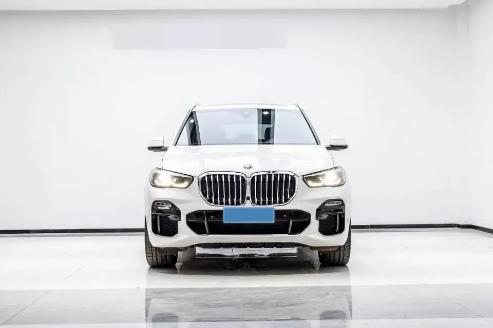 2021 BMW X5 2.0T 265HP L4 8AT,autocango,china used car exporter,china ev exporter,chinese used car exporter,chinese used ev exporter