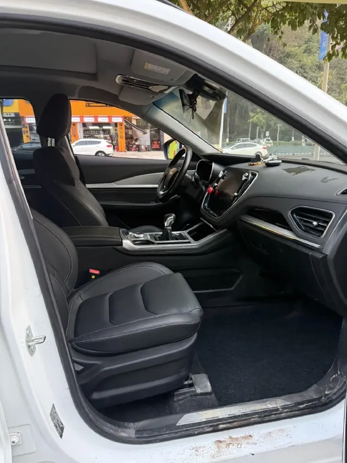 2020 ChangAn Eado 1.4T 158HP L4 7DCT,autocango,china used car exporter,china ev exporter,chinese used car exporter,chinese used ev exporter