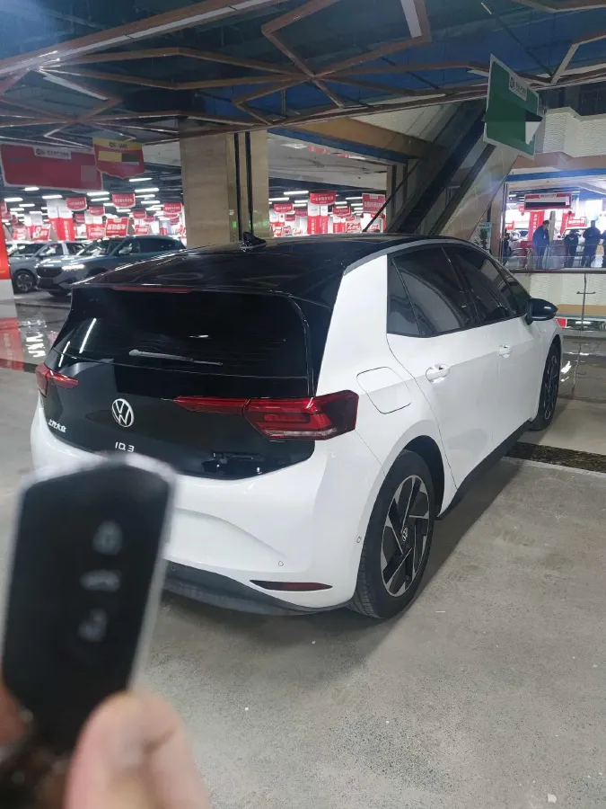 2025 Volkswagen ID.3 BEV 52.8KWH,autocango,china used car exporter,china ev exporter,chinese used car exporter,chinese used ev exporter