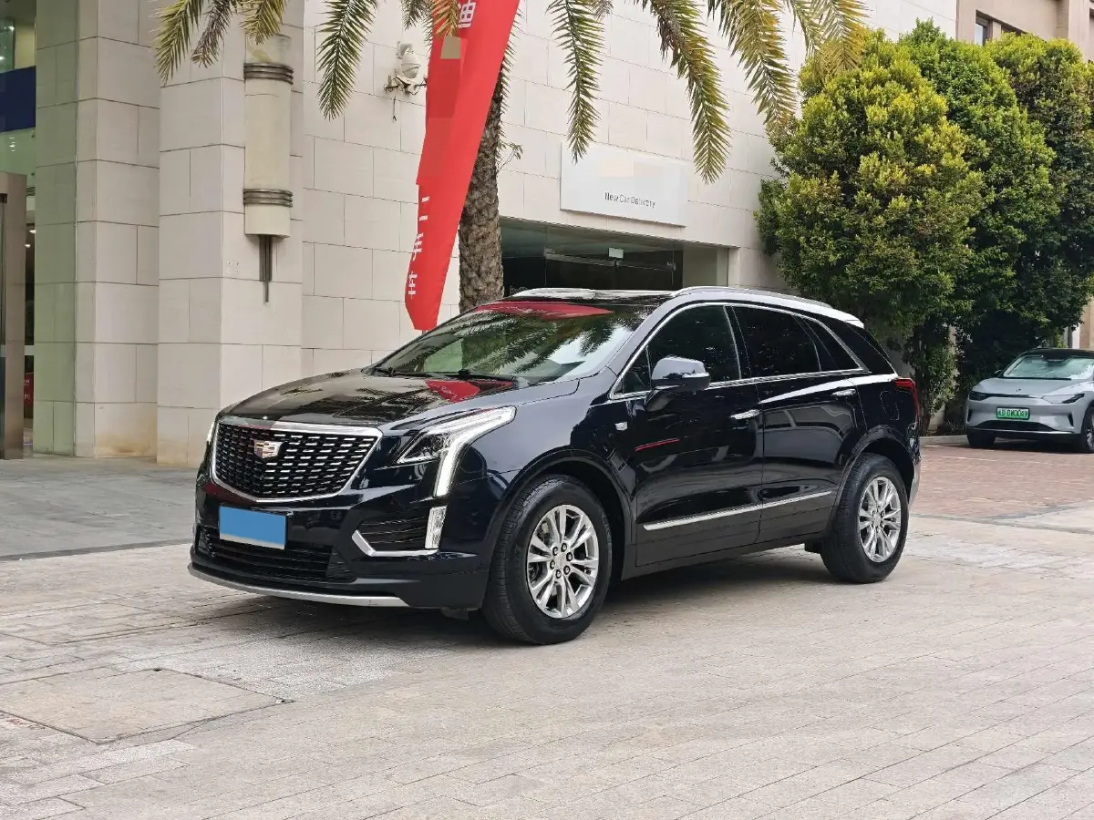 2022 Cadillac XT5 2.0T 237HP L4 9AT