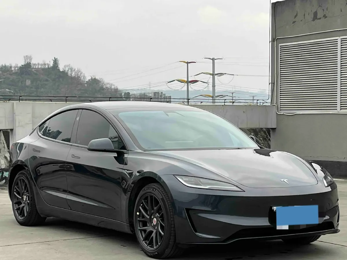 2023 Buick EnvisionPlus 2.0T 237HP L4 9AT,autocango,china used car exporter,china ev exporter,chinese used car exporter,chinese used ev exporter