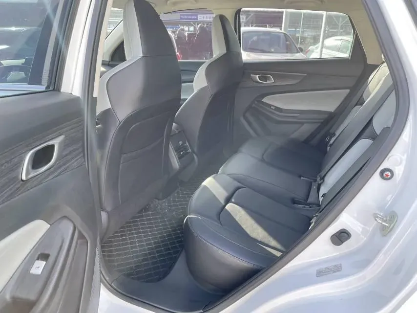 2023 Venucia VX6 BEV 62KWH,autocango,china used car exporter,china ev exporter,chinese used car exporter,chinese used ev exporter