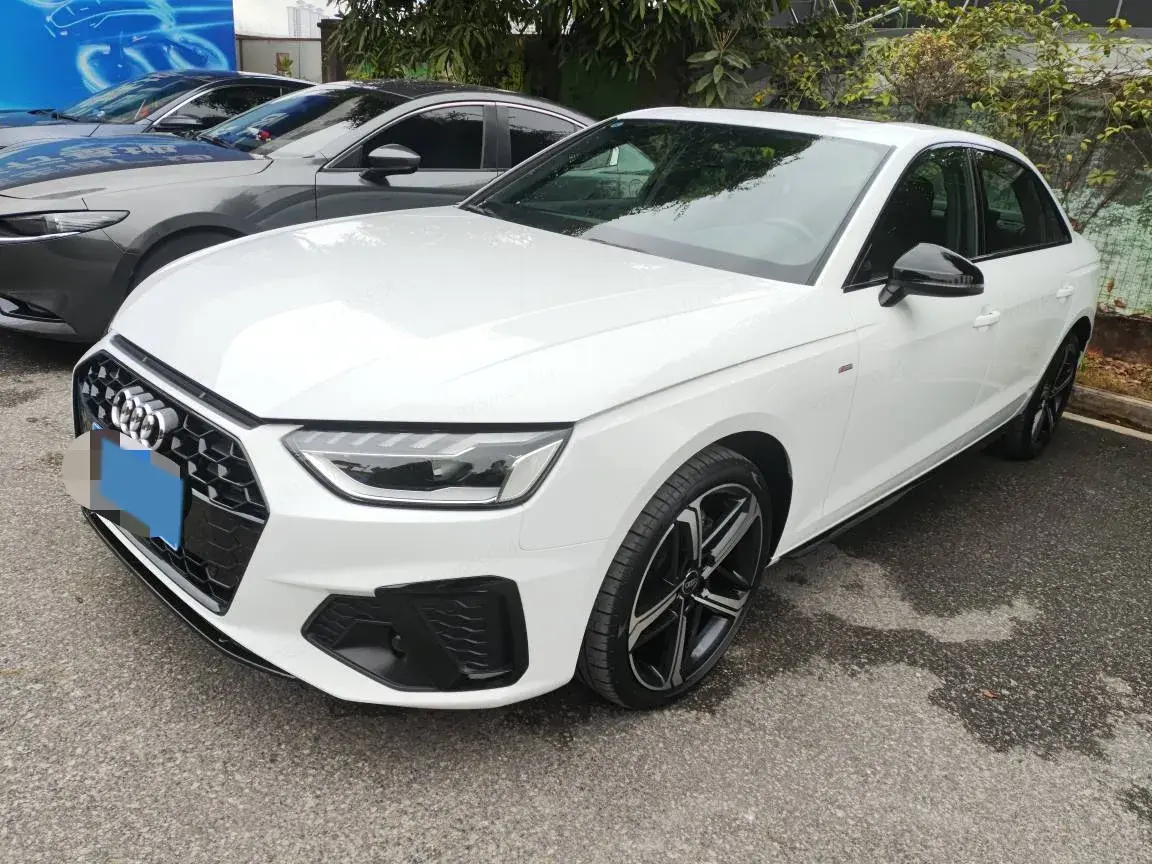 2024 Audi A4L 2.0T 190HP L4 7DCT