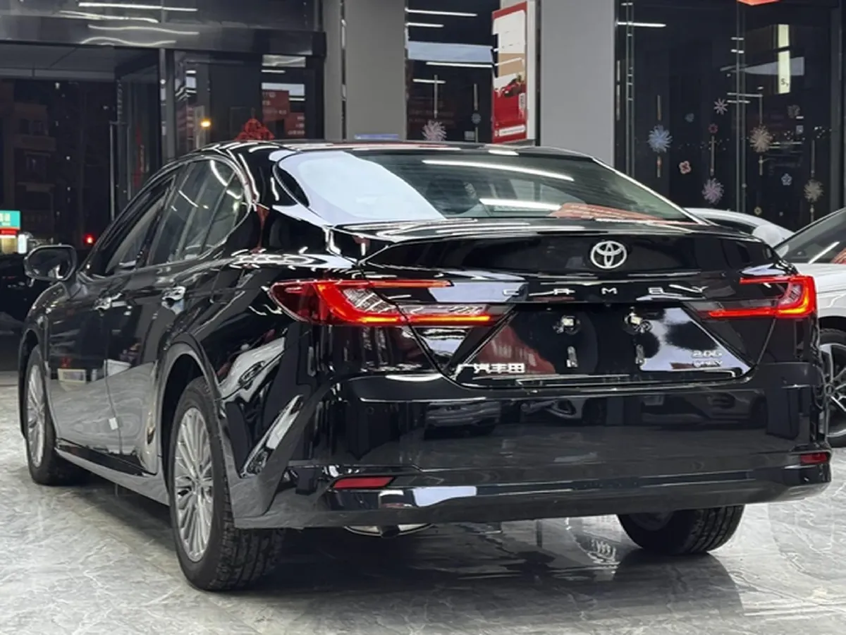 2024 Toyota Camry 2.0L 152HP L4 E-CVT Hybrid,autocango,china used car exporter,china ev exporter,chinese used car exporter,chinese used ev exporter