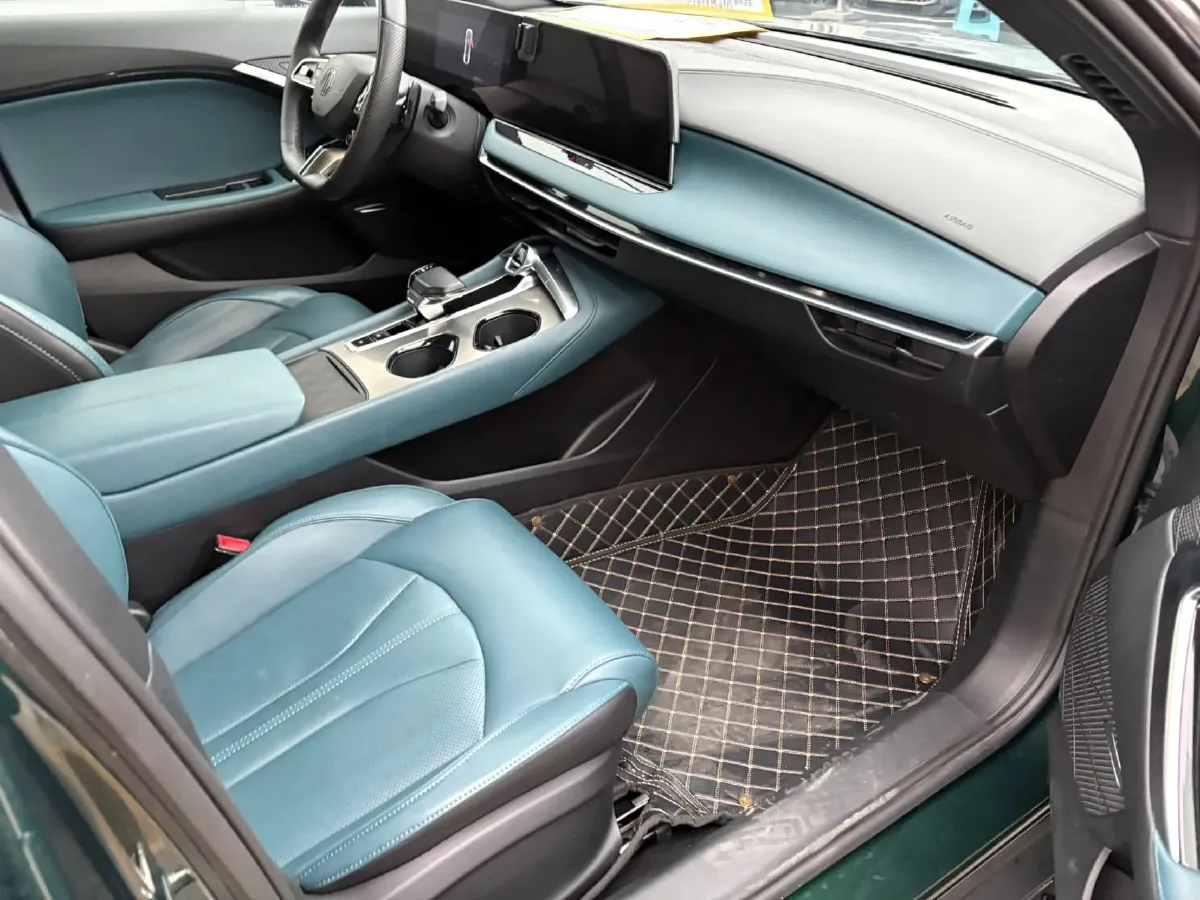 2023 MG 7 1.5T 188HP L4 7DCT,autocango,china used car exporter,china ev exporter,chinese used car exporter,chinese used ev exporter