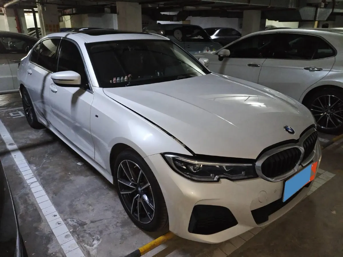 2022 BMW 3 Series 2.0T 156HP L4 8AT,autocango,china used car exporter,china ev exporter,chinese used car exporter,chinese used ev exporter
