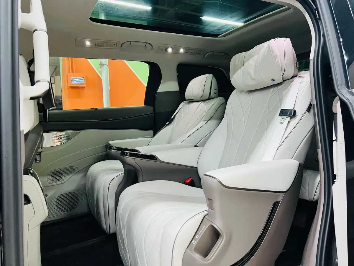 2022 Honda Odyssey 2.0L 146HP L4 E-CVT Hybrid,autocango,china used car exporter,china ev exporter,chinese used car exporter,chinese used ev exporter