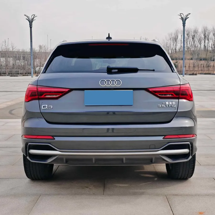 2022 Audi Q3 1.4T 150HP L4 7DCT,autocango,china used car exporter,china ev exporter,chinese used car exporter,chinese used ev exporter