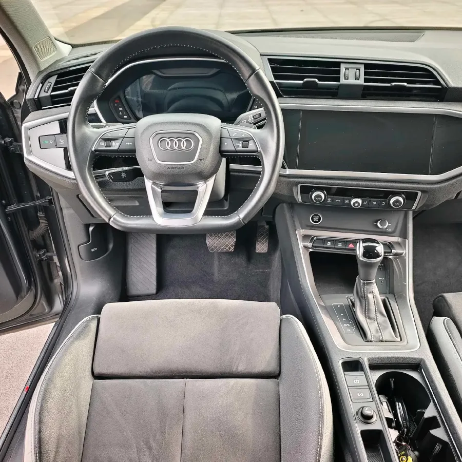 2022 Audi Q3 1.4T 150HP L4 7DCT,autocango,china used car exporter,china ev exporter,chinese used car exporter,chinese used ev exporter