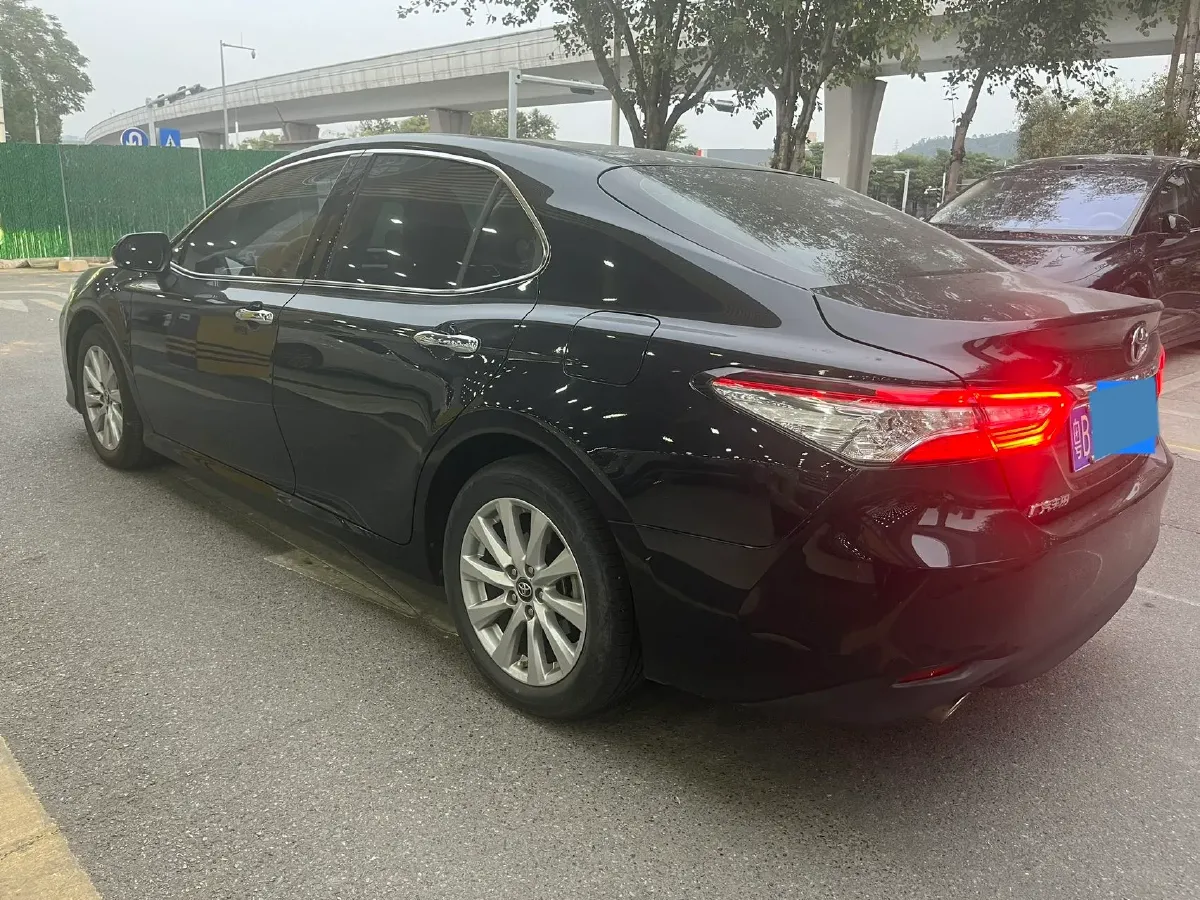 2019 Toyota Camry 2.0L 178HP L4 CVT,autocango,china used car exporter,china ev exporter,chinese used car exporter,chinese used ev exporter