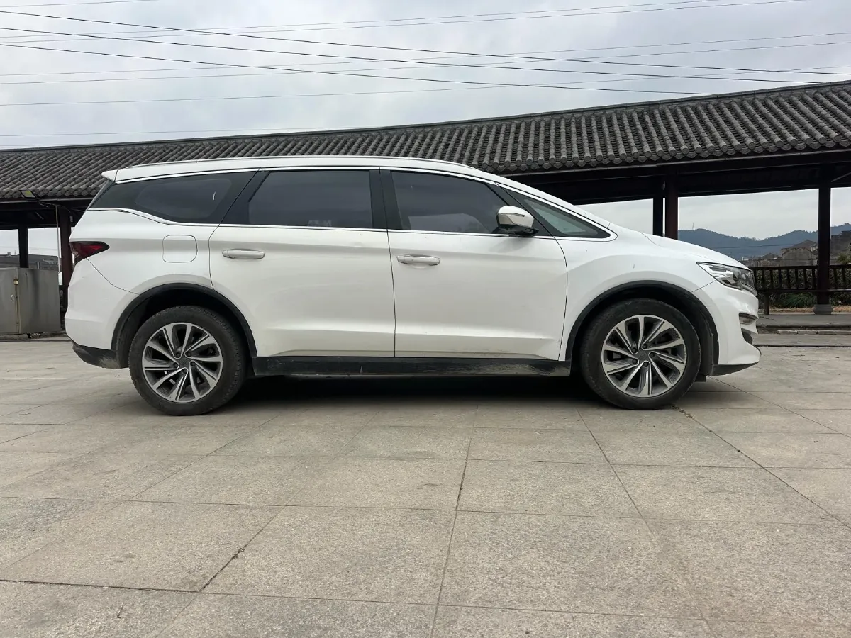 2019 Geely JiaJi 1.5T 177HP L3 7DCT,autocango,china used car exporter,china ev exporter,chinese used car exporter,chinese used ev exporter