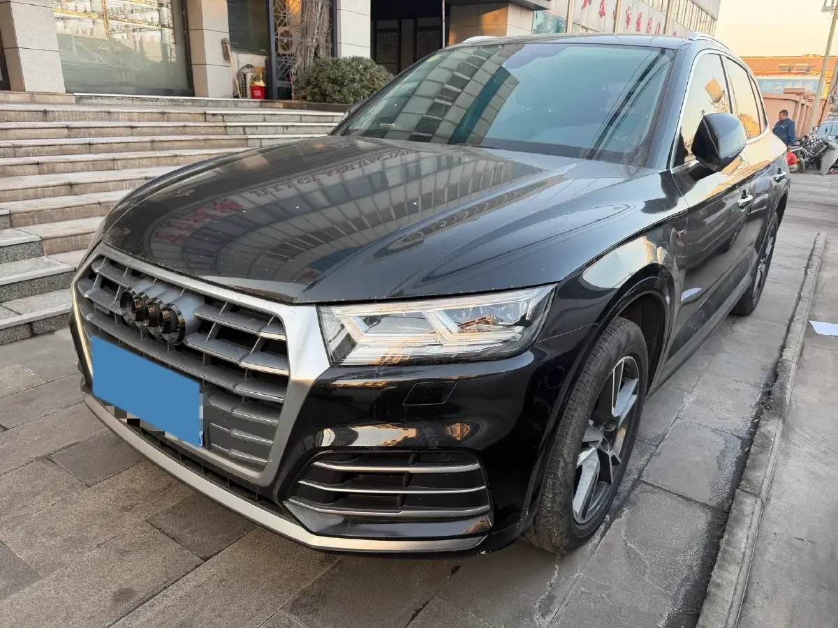 2020 Audi Q5L 2.0T 190HP L4 7DCT