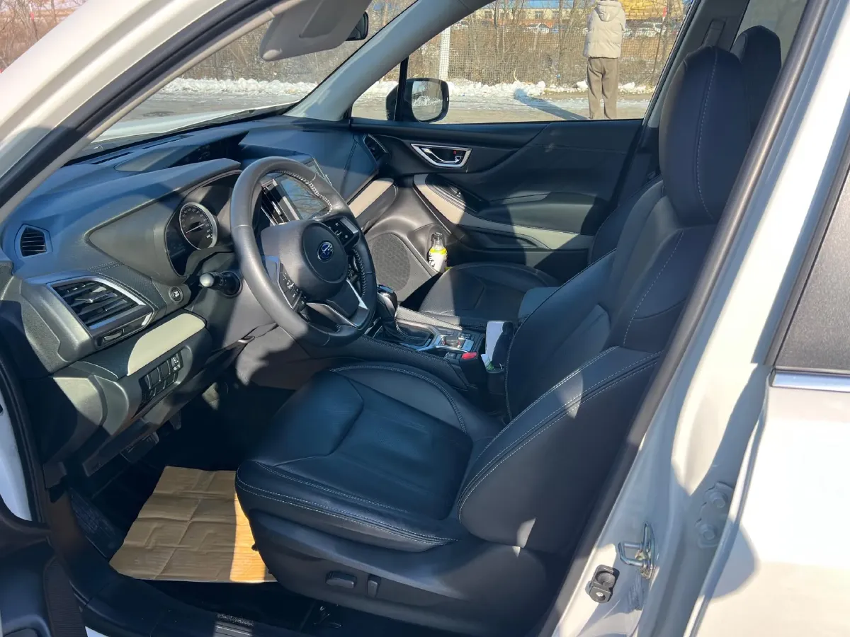 2022 Subaru Forester 2.0L 154HP H4 CVT,autocango,china used car exporter,china ev exporter,chinese used car exporter,chinese used ev exporter