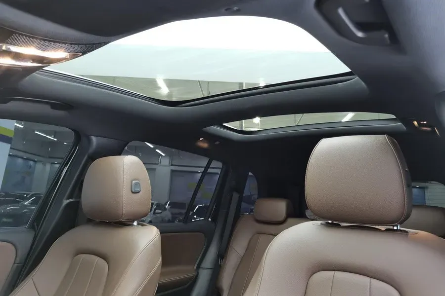 2023 Mercedes-Benz GLB Class 2.0T 190HP L4 8DCT,autocango,china used car exporter,china ev exporter,chinese used car exporter,chinese used ev exporter