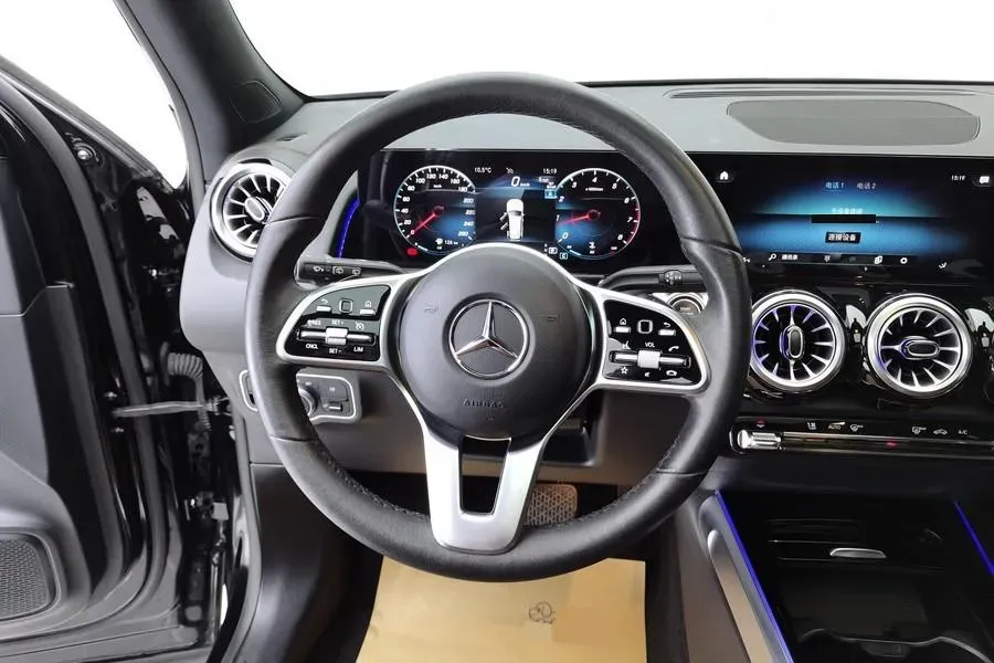 2023 Mercedes-Benz GLB Class 2.0T 190HP L4 8DCT,autocango,china used car exporter,china ev exporter,chinese used car exporter,chinese used ev exporter