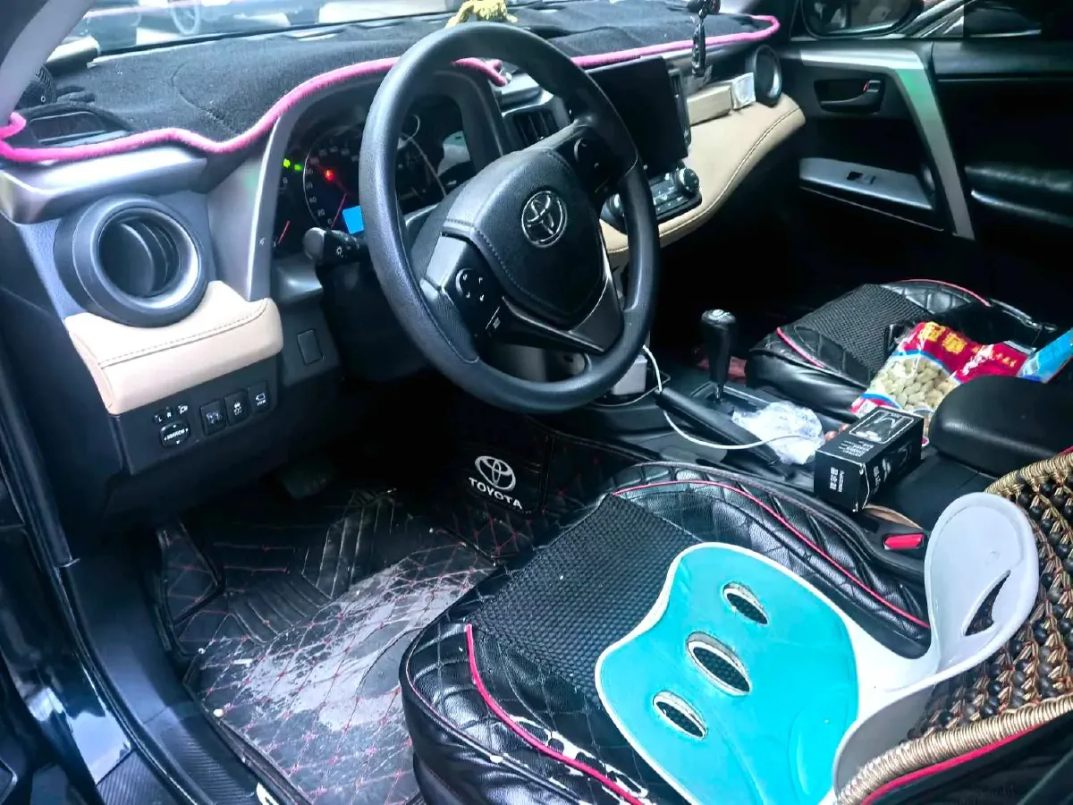 2019 Toyota Camry 2.0L 178HP L4 CVT,autocango,china used car exporter,china ev exporter,chinese used car exporter,chinese used ev exporter