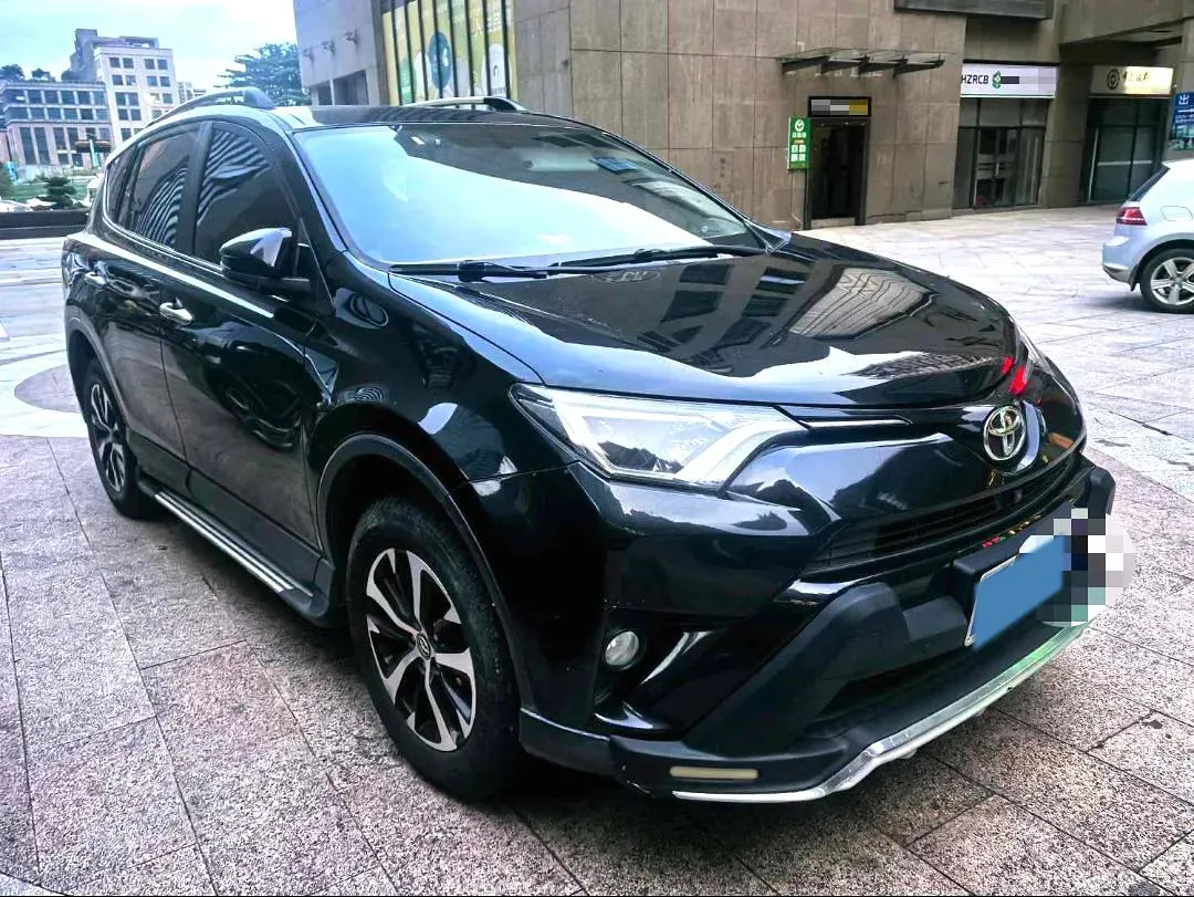2019 Toyota Camry 2.0L 178HP L4 CVT,autocango,china used car exporter,china ev exporter,chinese used car exporter,chinese used ev exporter