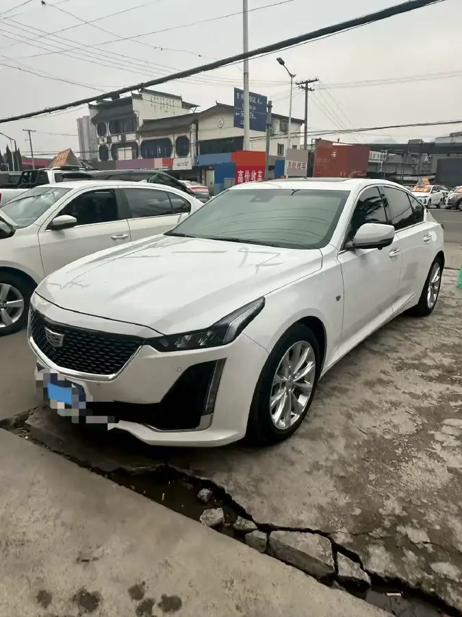 2021 Cadillac CT5 2.0T 237HP L4 10AT