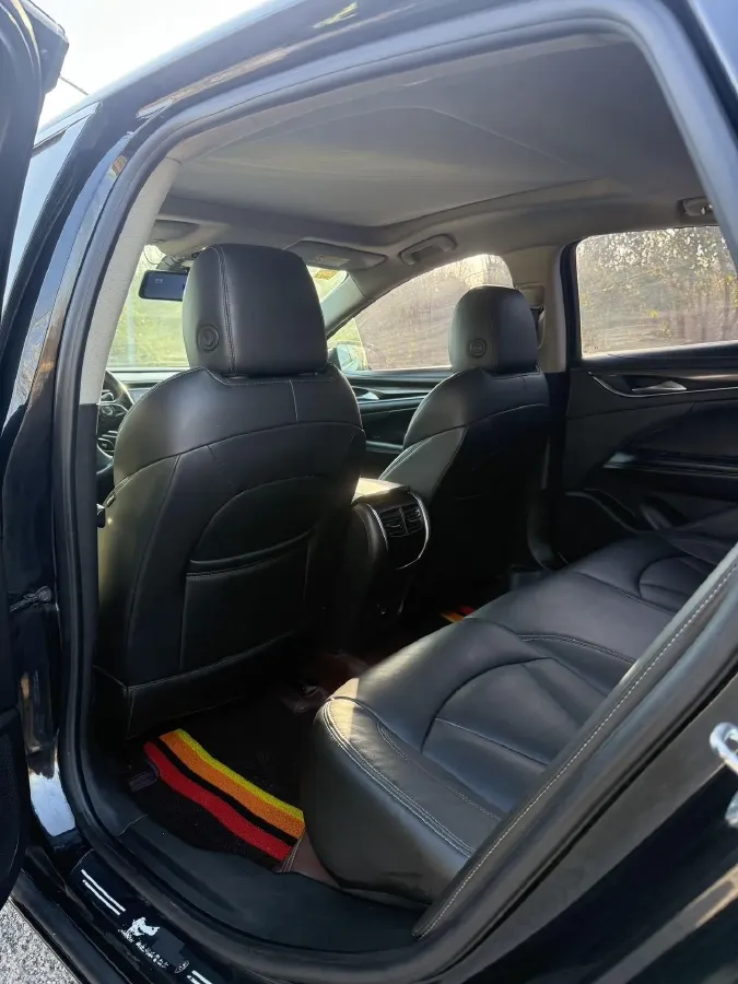 2021 Buick Larcosse 1.5T 169HP L4 9AT,autocango,china used car exporter,china ev exporter,chinese used car exporter,chinese used ev exporter