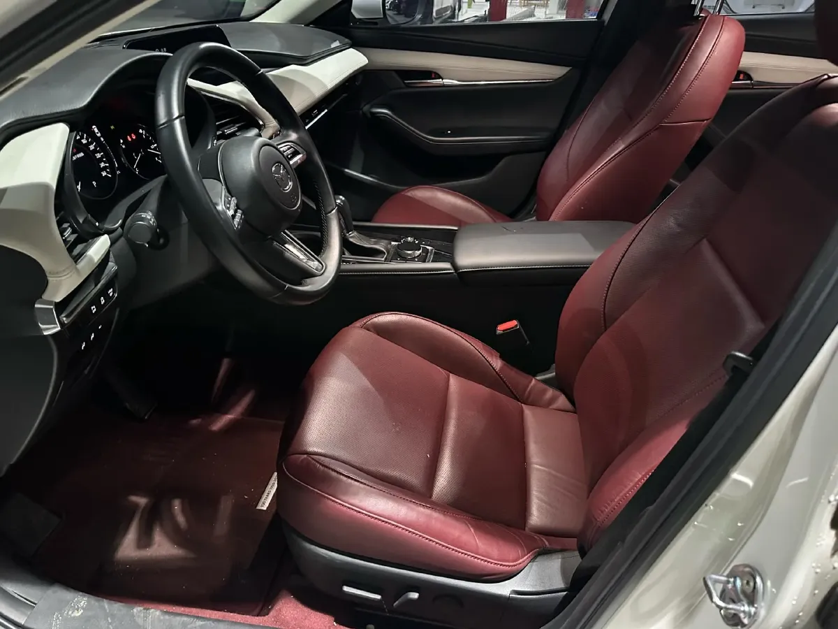 2020 Mazda 3 Axela 2.0L 158HP L4 6AT,autocango,china used car exporter,china ev exporter,chinese used car exporter,chinese used ev exporter