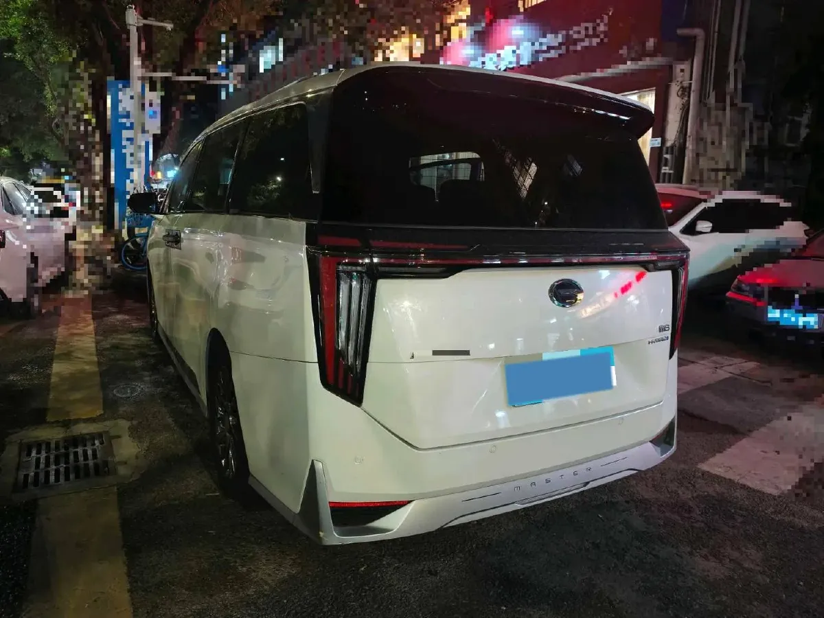 2023 GAC Trumpchi M8 2.0T 190HP L4 E-CVT Hybrid,autocango,china used car exporter,china ev exporter,chinese used car exporter,chinese used ev exporter