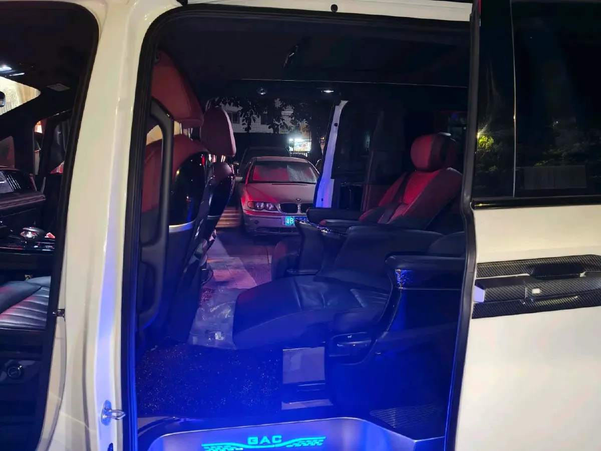 2023 GAC Trumpchi M8 2.0T 190HP L4 E-CVT Hybrid,autocango,china used car exporter,china ev exporter,chinese used car exporter,chinese used ev exporter