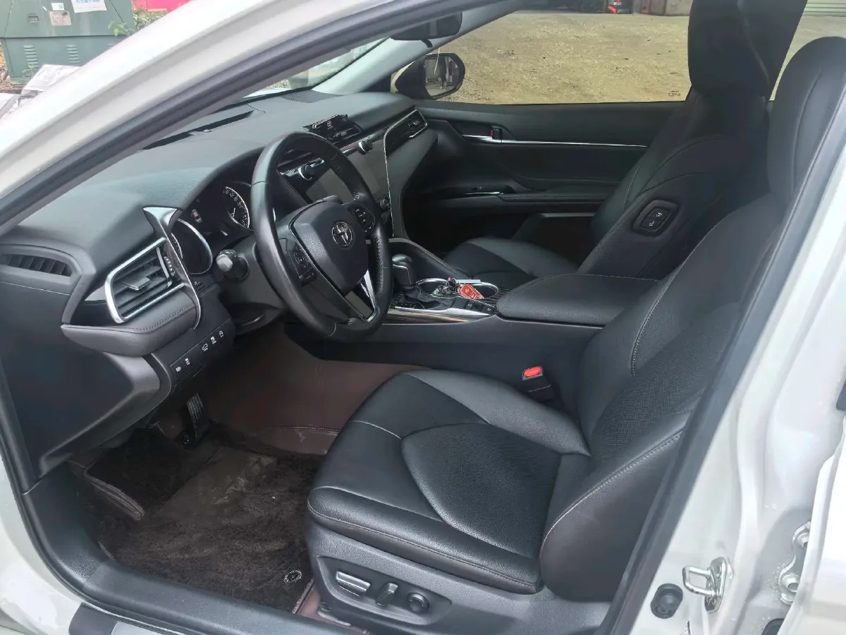 2019 Toyota Camry 2.0L 178HP L4 CVT,autocango,china used car exporter,china ev exporter,chinese used car exporter,chinese used ev exporter