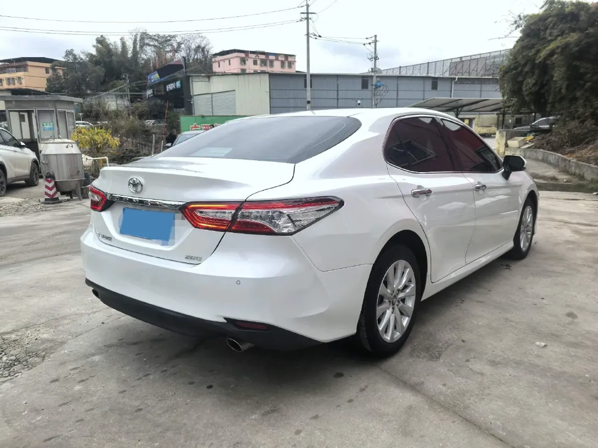 2019 Toyota Camry 2.0L 178HP L4 CVT,autocango,china used car exporter,china ev exporter,chinese used car exporter,chinese used ev exporter