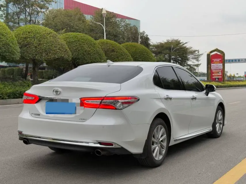 2023 Toyota Camry 2.0L 177HP L4 CVT,autocango,china used car exporter,china ev exporter,chinese used car exporter,chinese used ev exporter