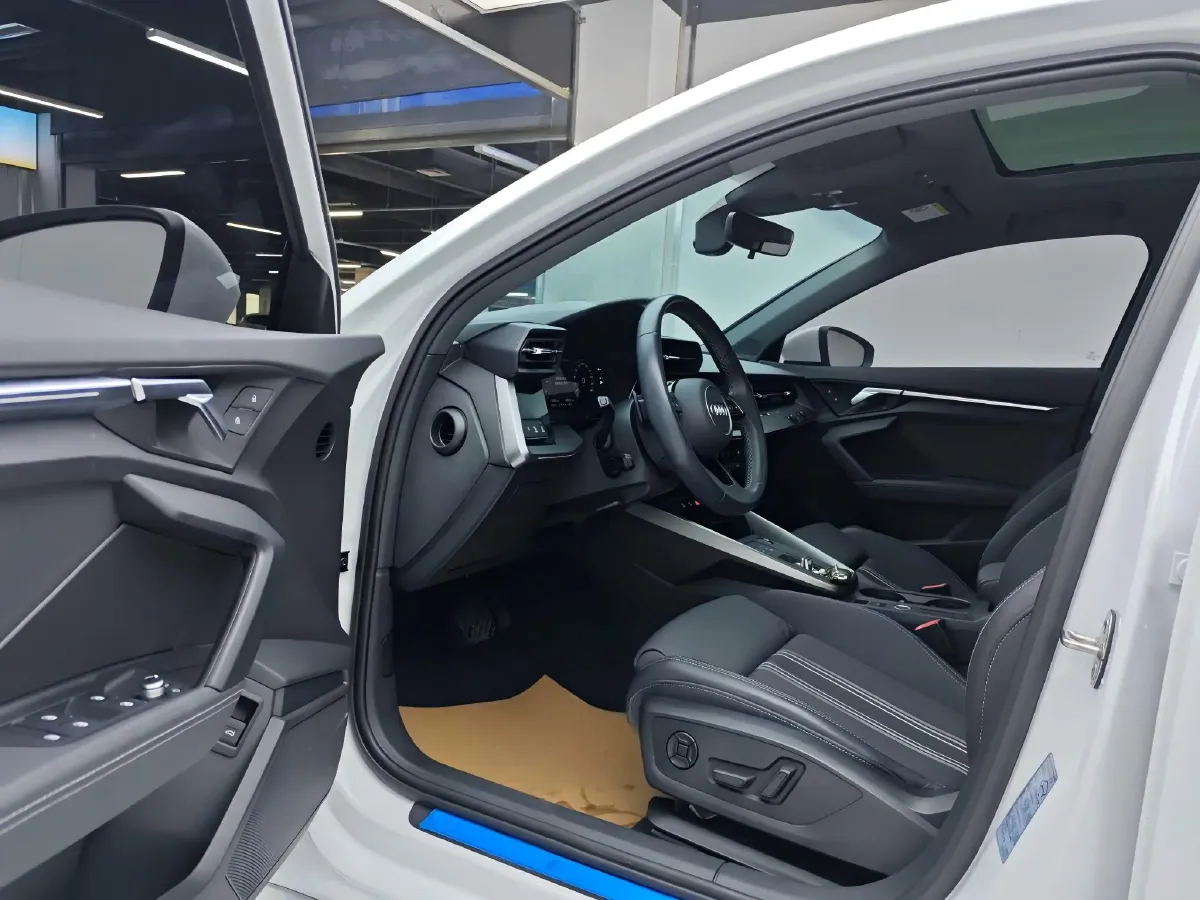 2024 Audi A3 1.4T 150HP L4 7DCT,autocango,china used car exporter,china ev exporter,chinese used car exporter,chinese used ev exporter