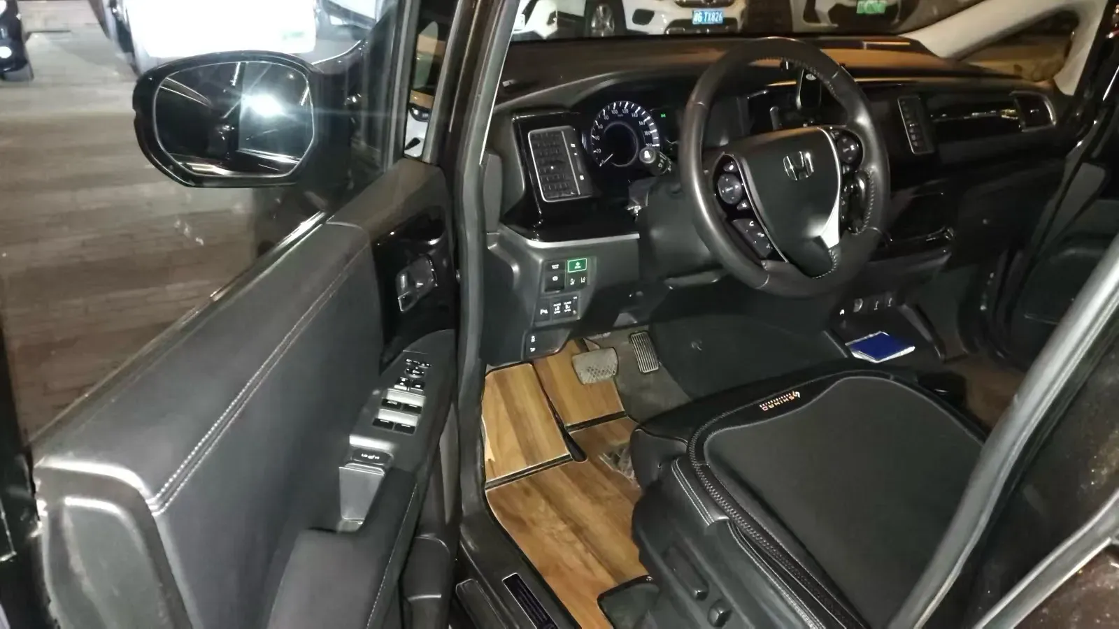 2019 Honda Elysioin 2.0L 146HP L4 E-CVT Hybrid,autocango,china used car exporter,china ev exporter,chinese used car exporter,chinese used ev exporter