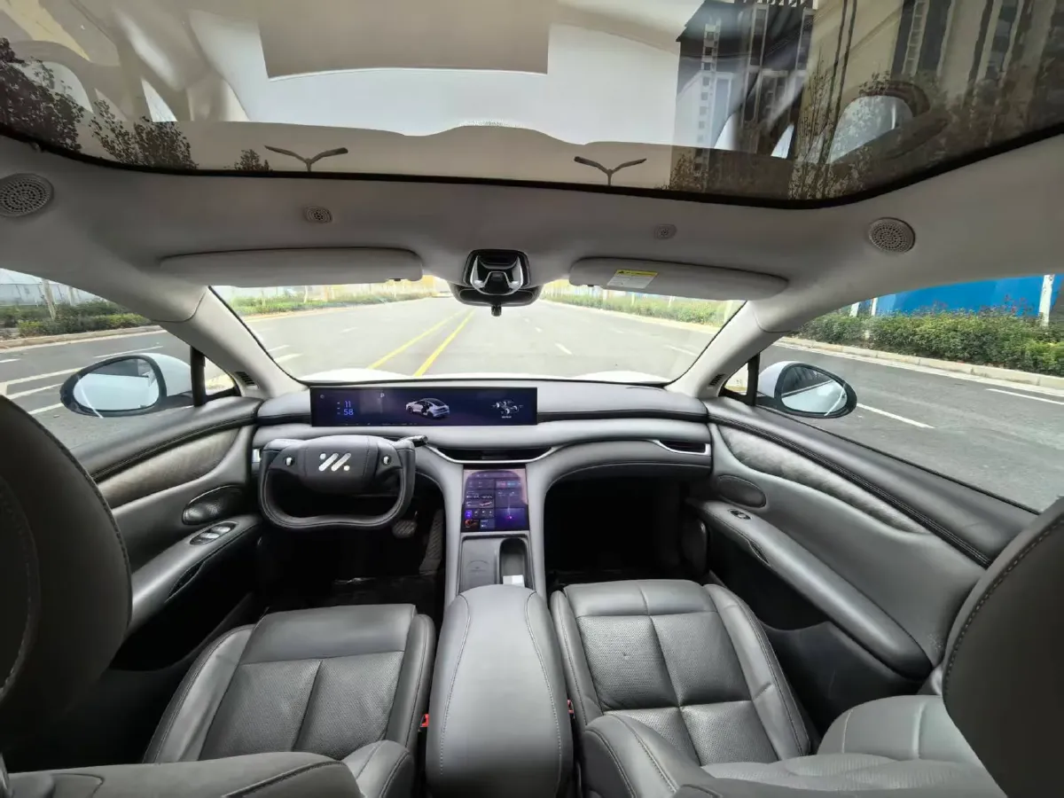 2025 IM LS6 BEV 75KWH,autocango,china used car exporter,china ev exporter,chinese used car exporter,chinese used ev exporter