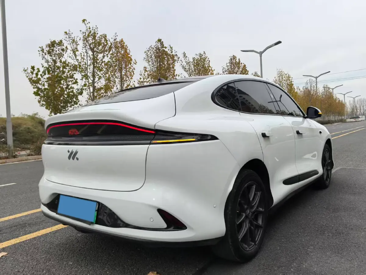 2025 IM LS6 BEV 75KWH,autocango,china used car exporter,china ev exporter,chinese used car exporter,chinese used ev exporter