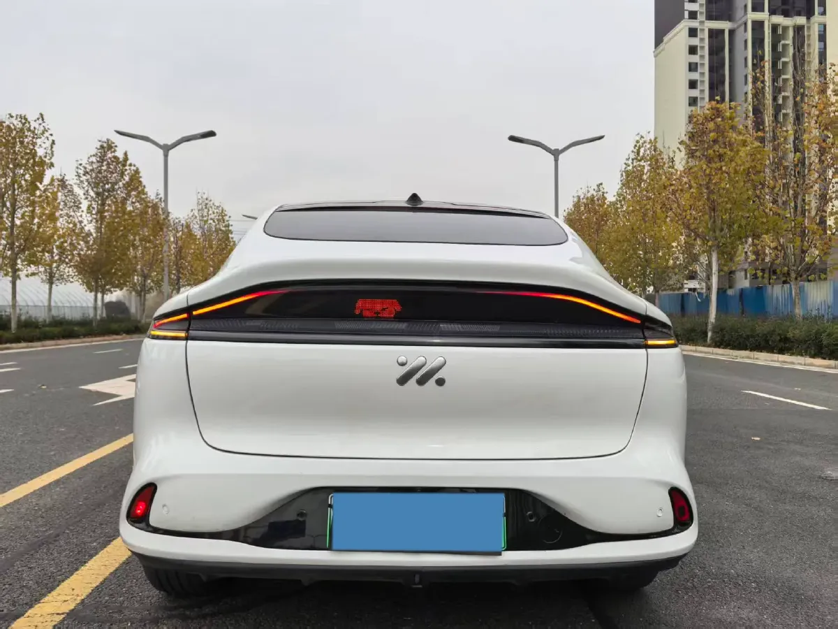 2025 IM LS6 BEV 75KWH,autocango,china used car exporter,china ev exporter,chinese used car exporter,chinese used ev exporter